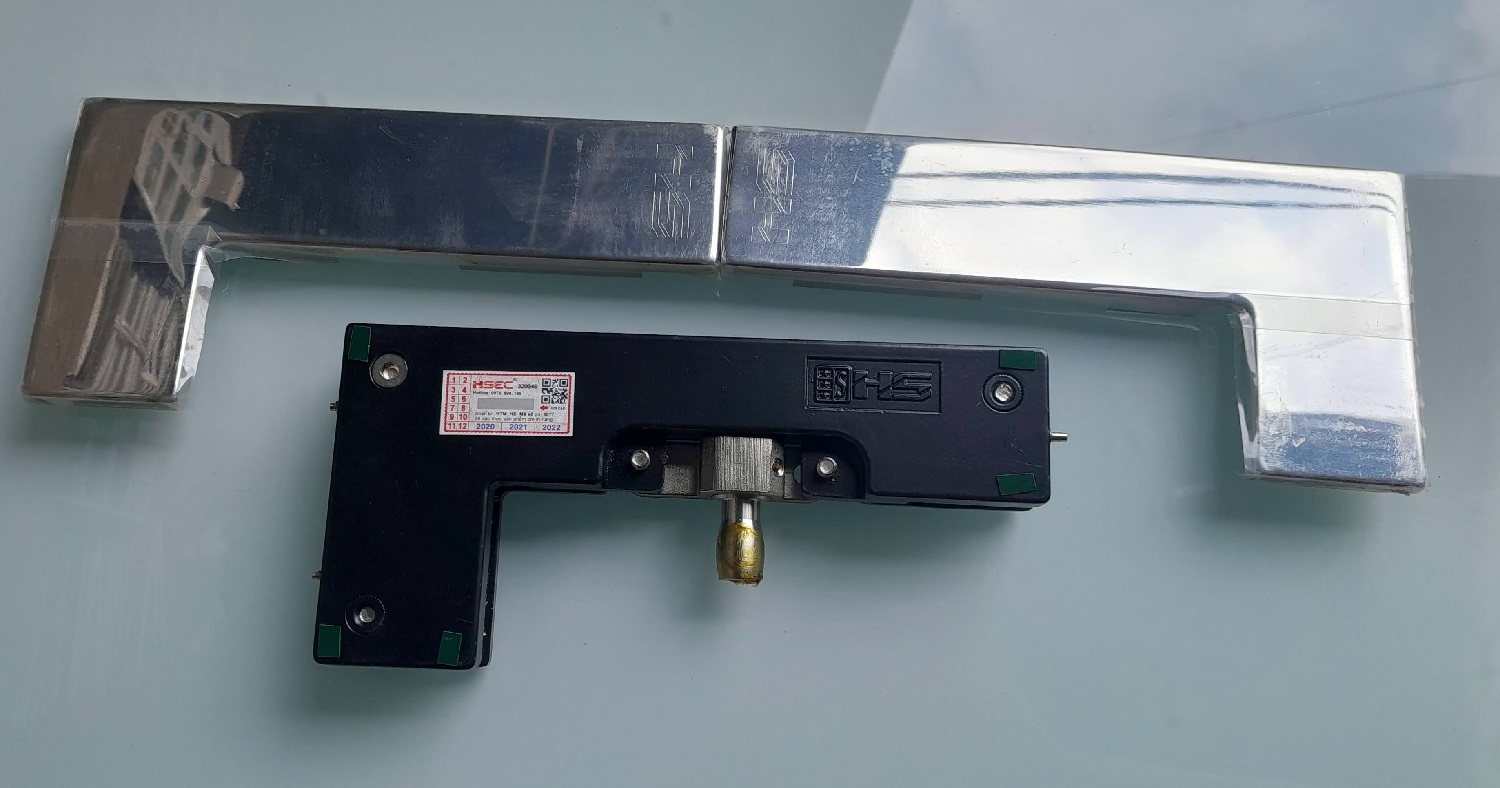 Kẹp góc kính HS cao cấp
